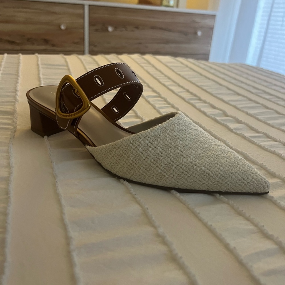 NWT - never work Charles and Keith Brown Mule